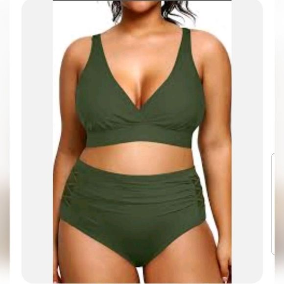 YONIQUE Army Green 2 Piece Swimsuit Bikini Set Women's Plus Size 24 NWT - Picture 1 of 7